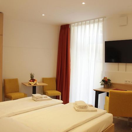 Hotel Adria Muenchen Εξωτερικό φωτογραφία