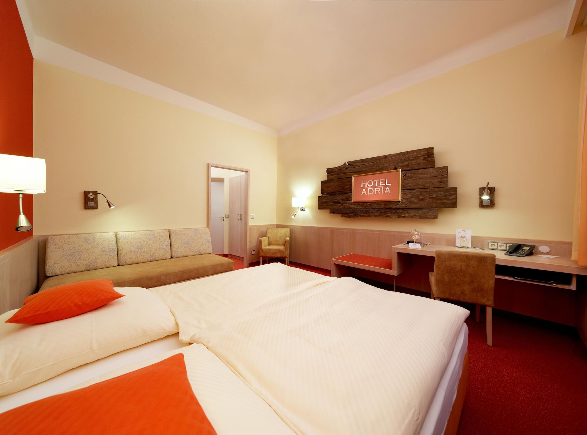 Hotel Adria Muenchen Εξωτερικό φωτογραφία