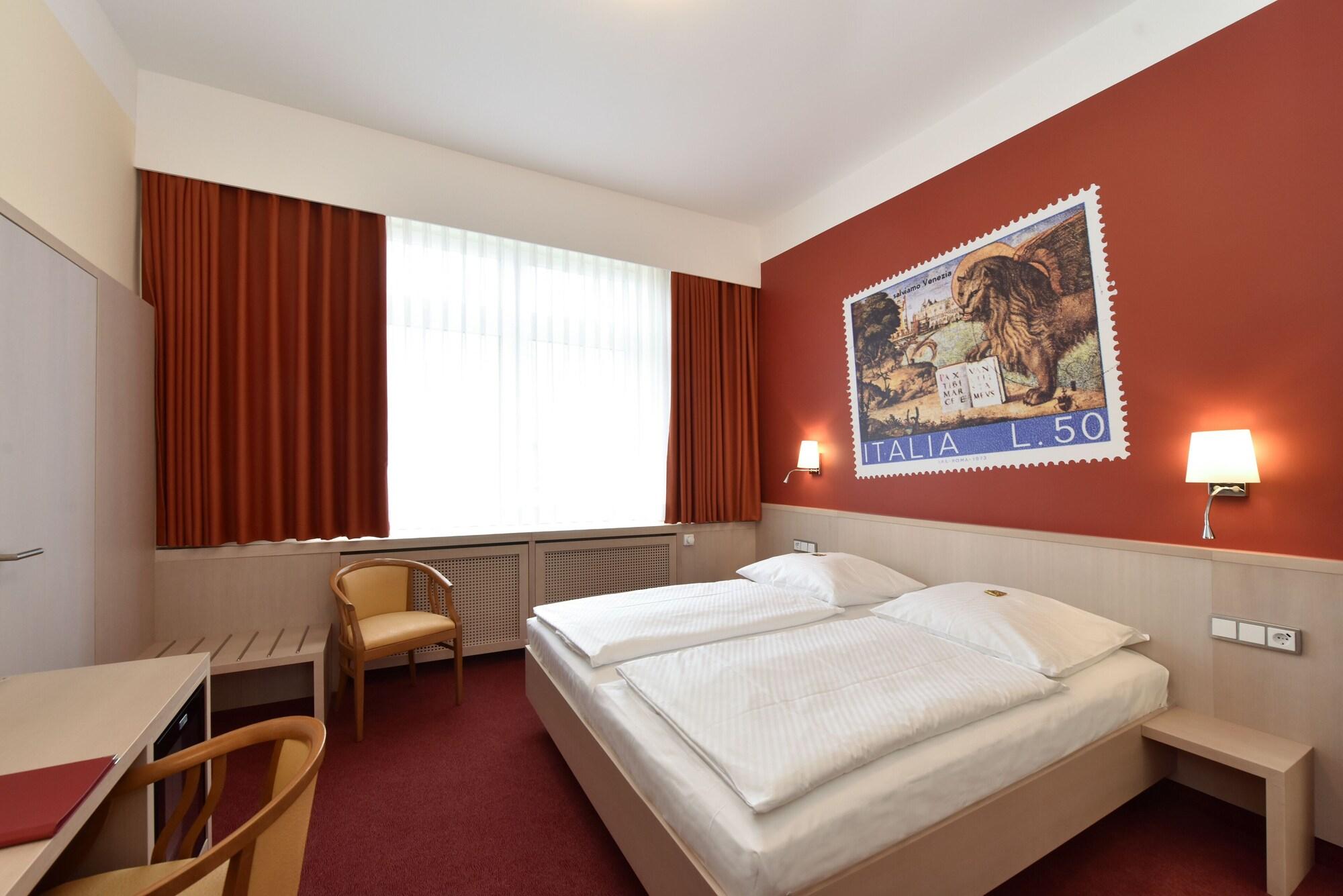 Hotel Adria Muenchen Εξωτερικό φωτογραφία